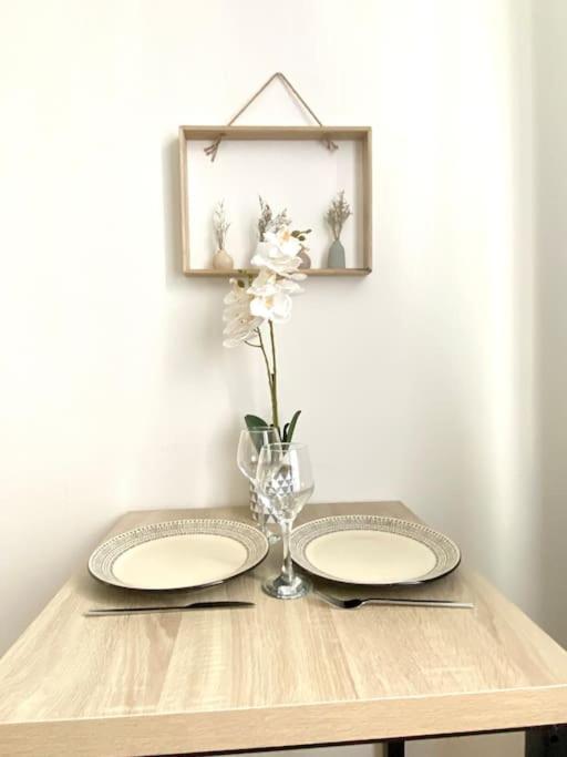 Paris Gentilly Appartement Tout Equipe - Rer B Екстериор снимка