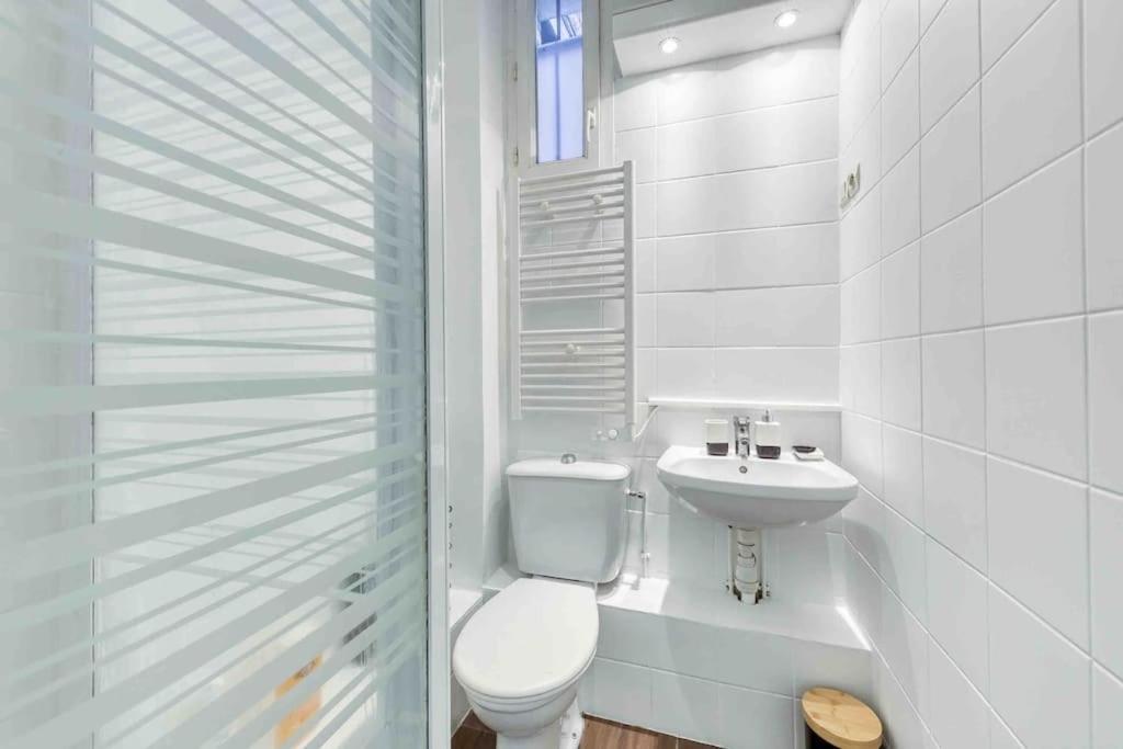 Paris Gentilly Appartement Tout Equipe - Rer B Екстериор снимка